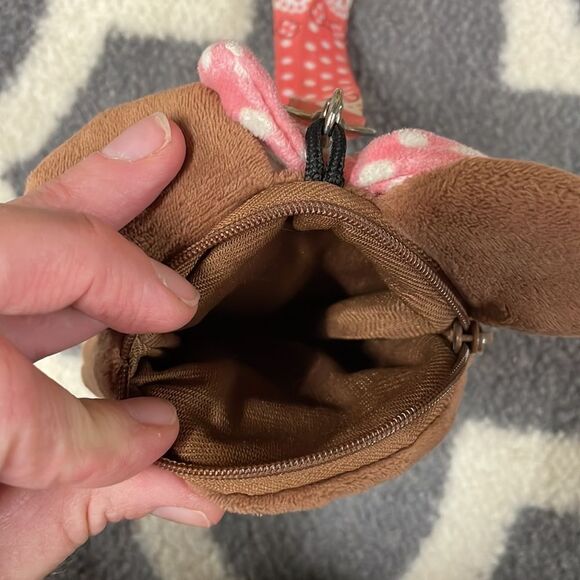 Mini Mouse Badge holder/purse - Picture 4 of 10